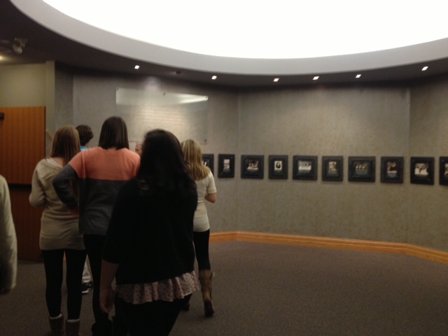 Honors English 2 Students Visit Holocaust Museum and Learning Center