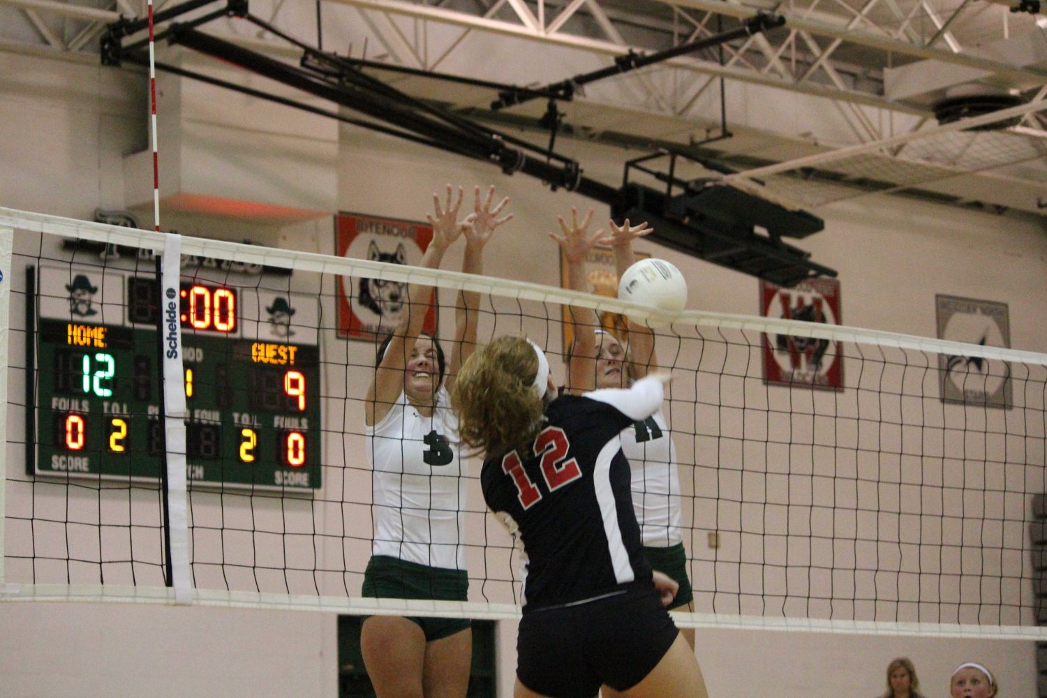 PHOTO SLIDESHOW Volleyball vs Parkway Central, 9/17/13
