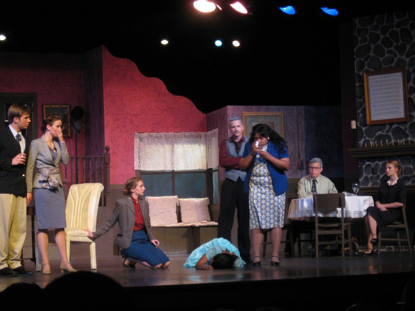 Fall play receives positive turnout on opening night, tickets still available for weekend performances