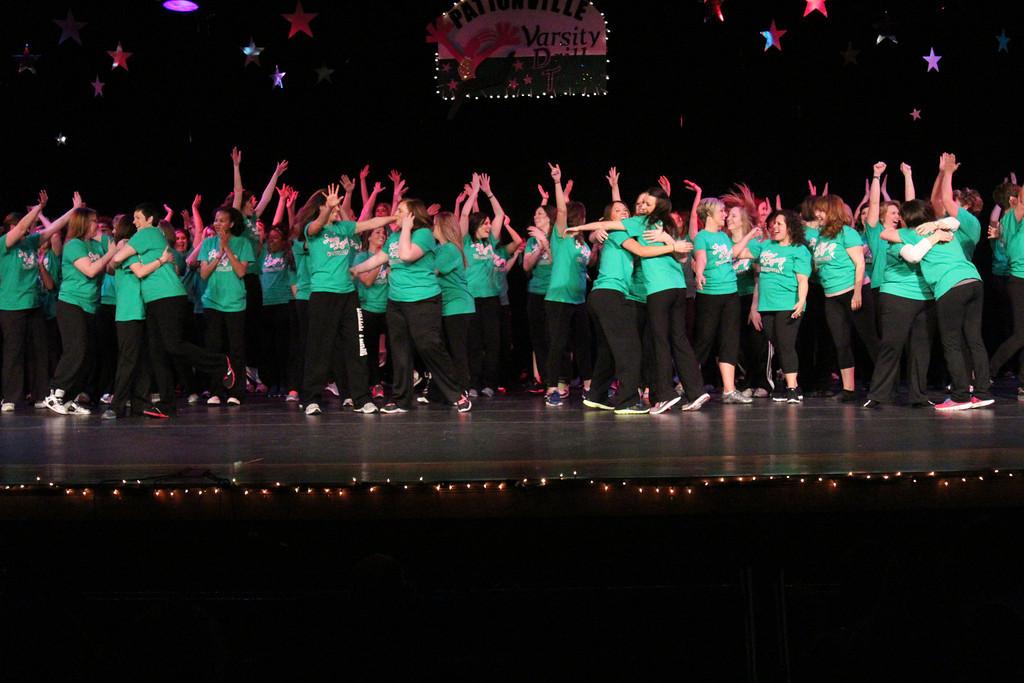 VIDEO Watch the VDT alumnae dance at the 40th Annual Variety Show