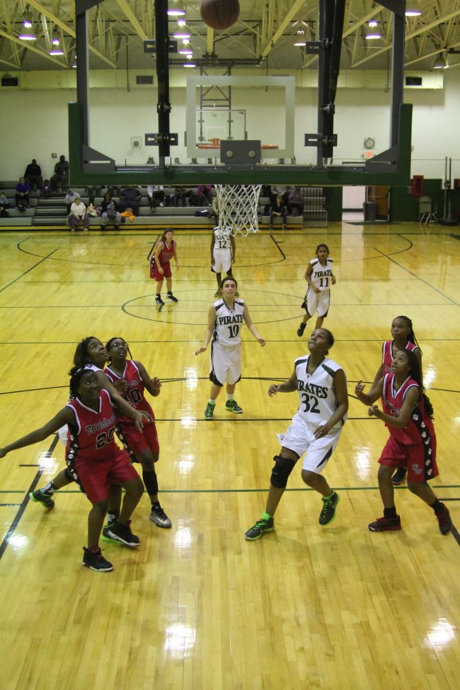 SLIDESHOW Freshman, JV girls basketball tops Hazelwood West