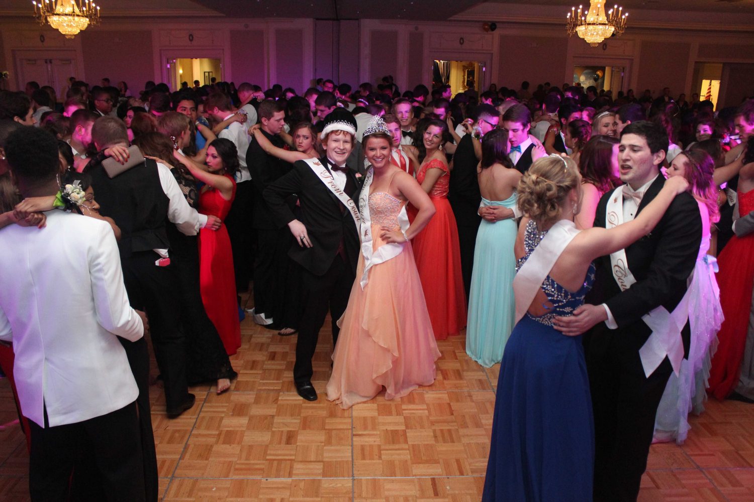 SLIDESHOW Students at prom spent A Night at Sea