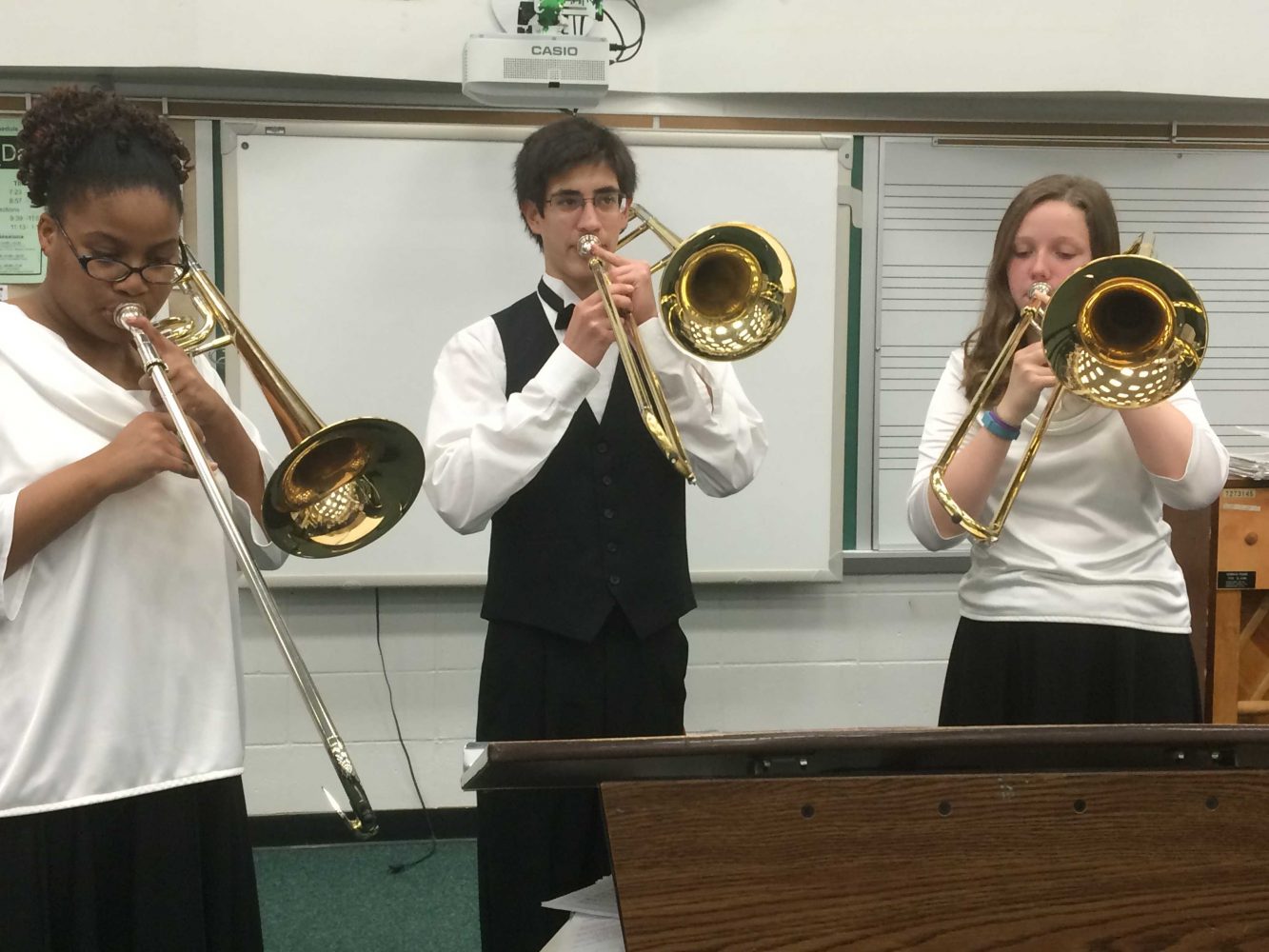 Music programs find success at All-Suburban Solo and Small Ensemble