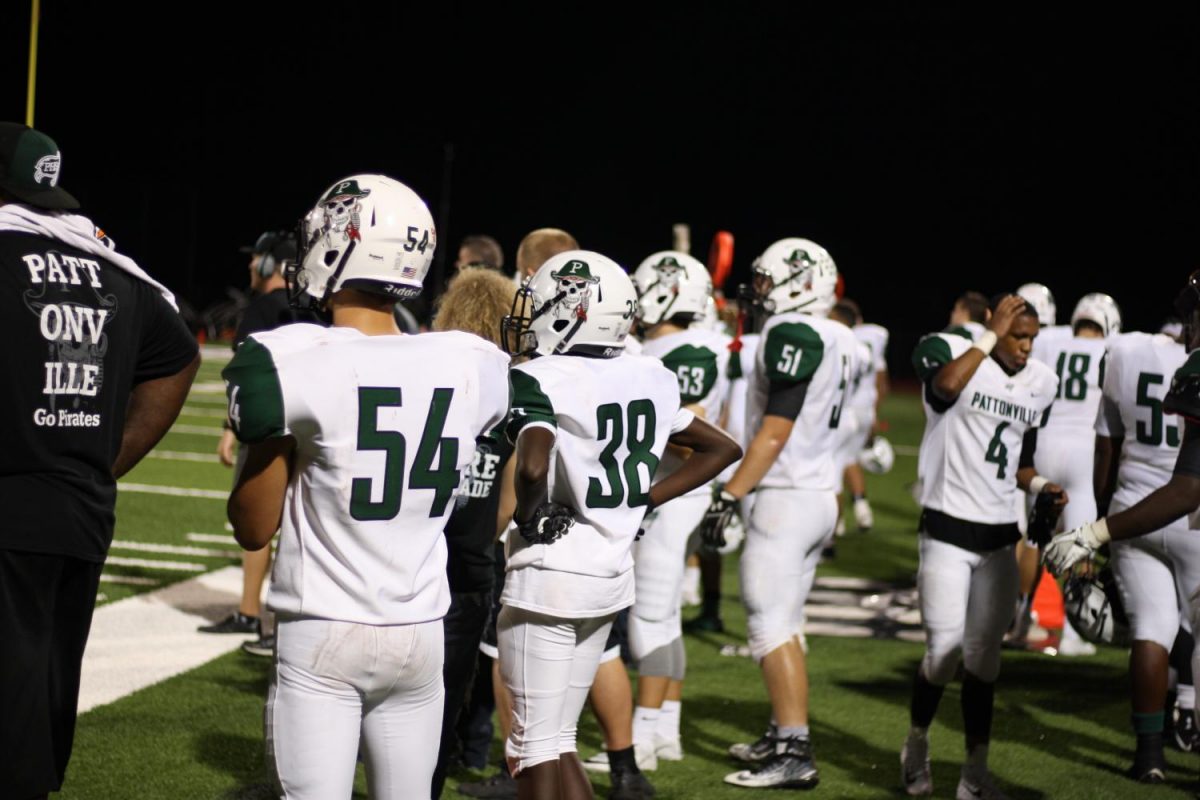 SLIDESHOW+Pattonville+football+dominates+in+game+against+Rockwood+Summit