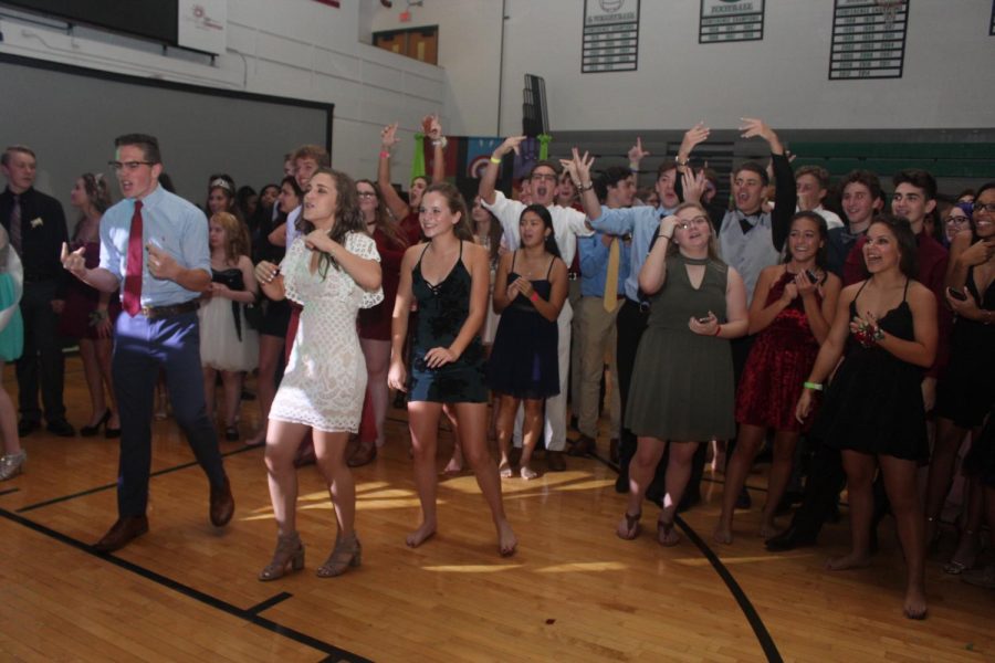 SLIDESHOW Students show off their super hero dance moves at homecoming