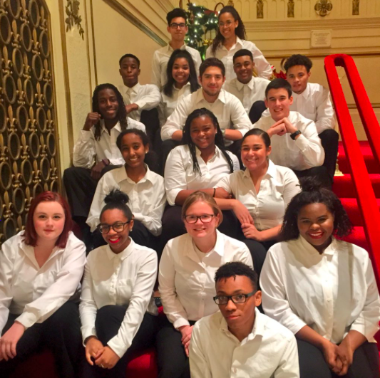 Chamber choir performs at Powell Symphony Hall