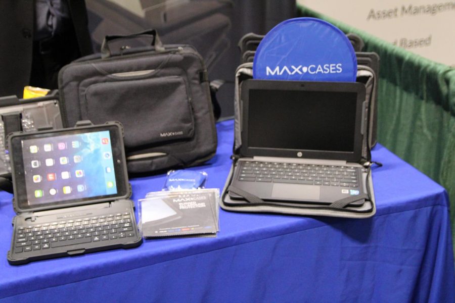 Max Cases protects electronics from breaking, displayed products at #METC19