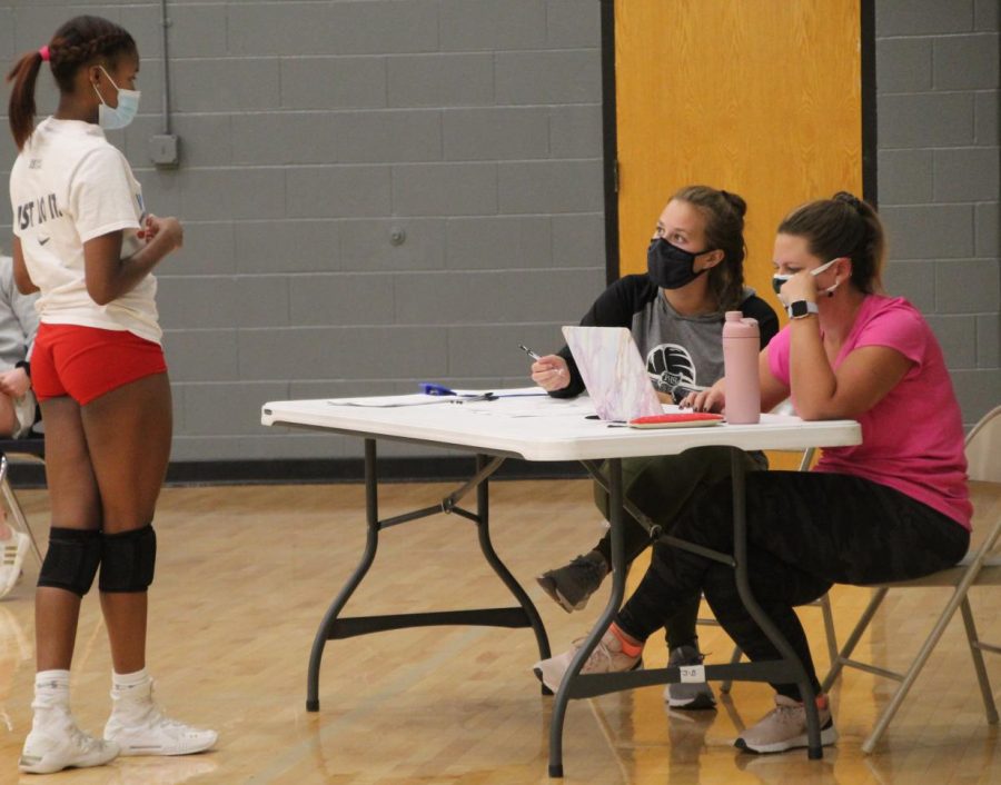 Pattonvilles volleyball program diving right into their season. Rickie Huff checking in on the first day of try-outs. 