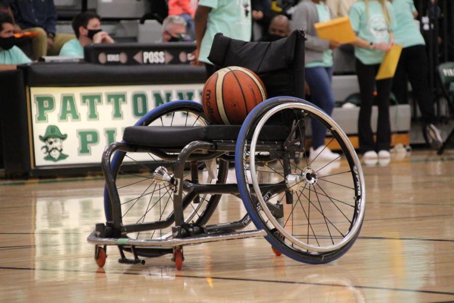 Wheelchair+basketball+is+played+by+people+with+different+level+of+physical+disabilities+that+prevents+running%2C+jumping+and+pivoting.+Riding+on+a+wheelchair%2C+a+game+of+basketball+is+played+among+two+teams+of+five+players+each.