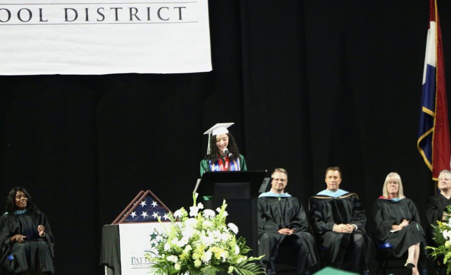 Miranda+Lopez+gives+her+senior+speech+at+graduation.